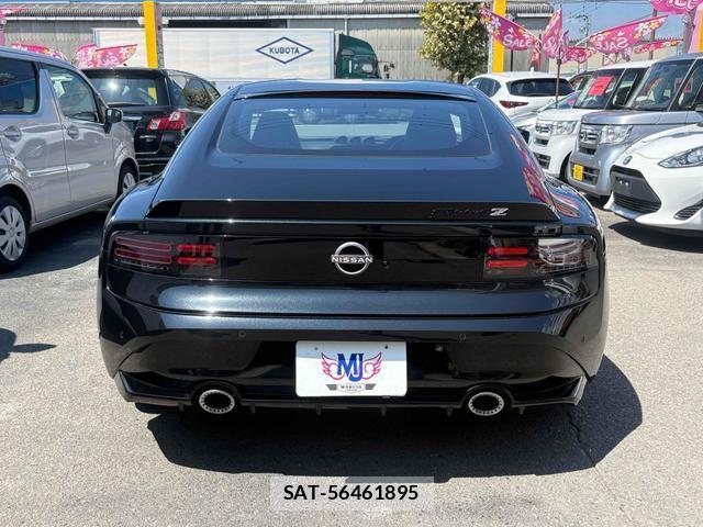 Nissan FAIRLADY Z 2022-10 8814208-15