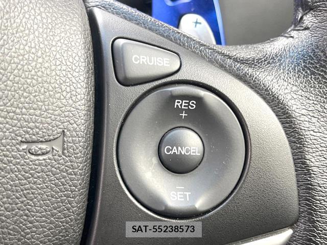 Honda FIT HYBRID 2015-12 8813677-4