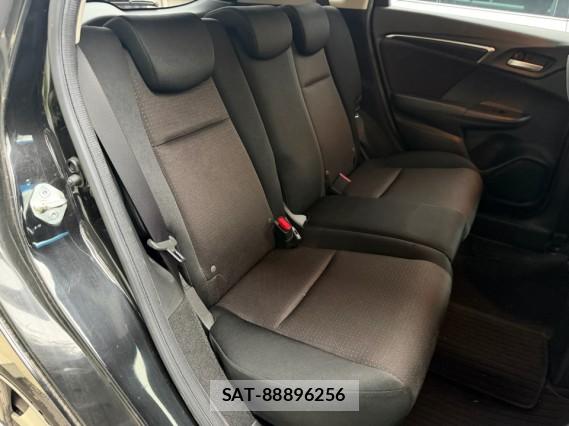 Honda FIT HYBRID 2013-10 8815556-5