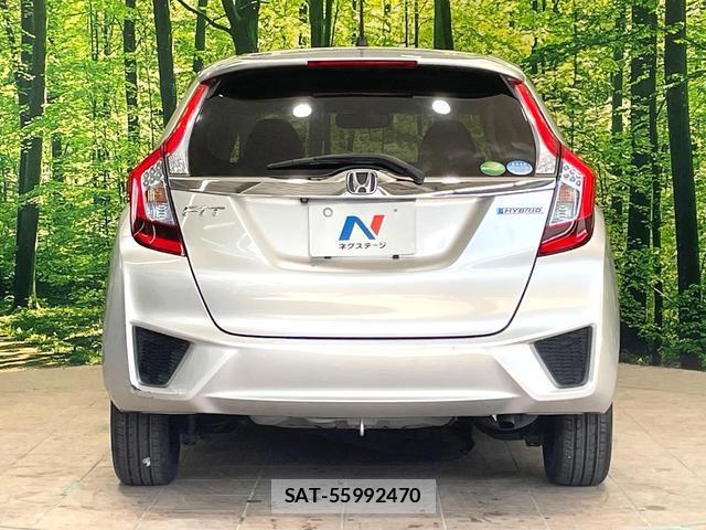 Honda FIT HYBRID 2016-09 8815592-14