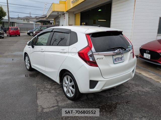 Honda FIT HYBRID 2015-08 8817074-10