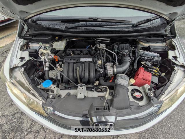Honda FIT HYBRID 2015-08 8817074-7