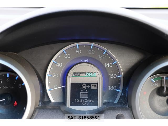 Honda FIT HYBRID 2011-11 8817195-13