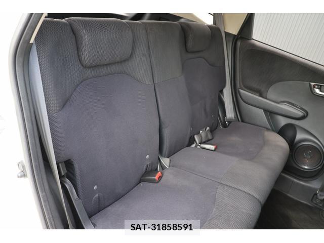Honda FIT HYBRID 2011-11 8817195-14