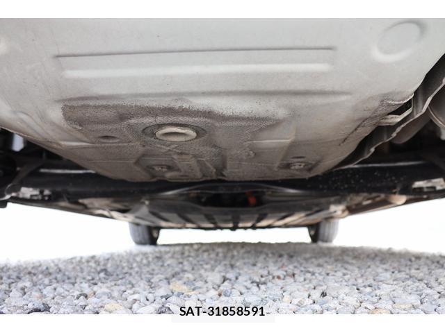 Honda FIT HYBRID 2011-11 8817195-16
