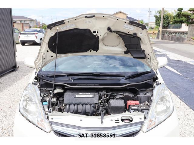 Honda FIT HYBRID 2011-11 8817195-17
