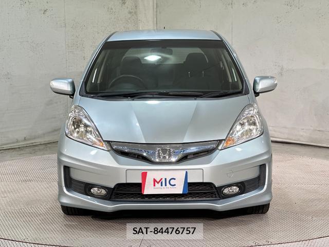 Honda FIT HYBRID 2012-08 8818001-11