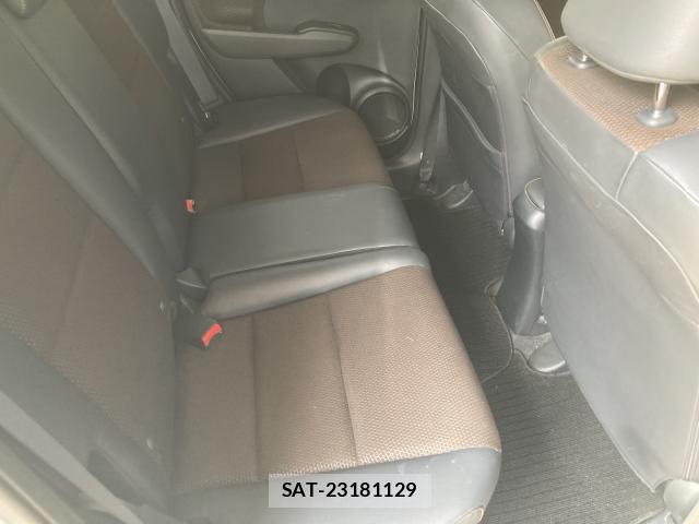 Honda FIT SHUTTLE HYBRID 2012-06 8812508-6