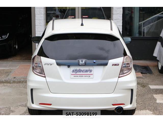 Honda FIT 2011-12 8812823-1