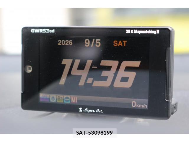 Honda FIT 2011-12 8812823-12