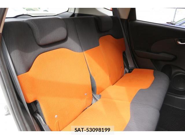 Honda FIT 2011-12 8812823-6