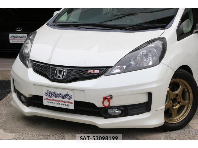 Honda FIT 2011-12 8812823-9