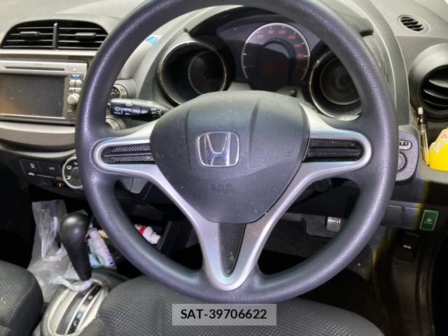 Honda FIT 2012-07 8813478-4
