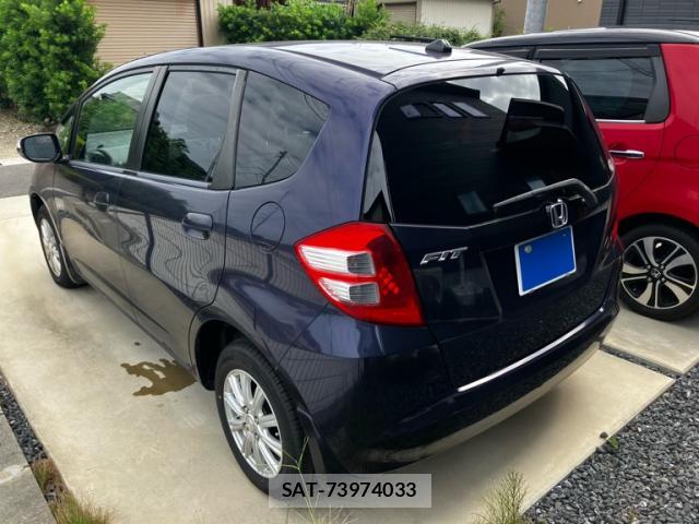 Honda FIT 2010-03 8813494-13