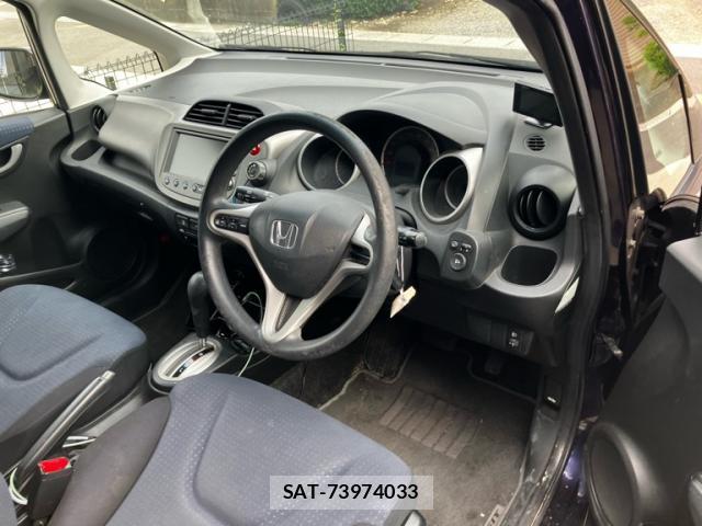 Honda FIT 2010-03 8813494-19