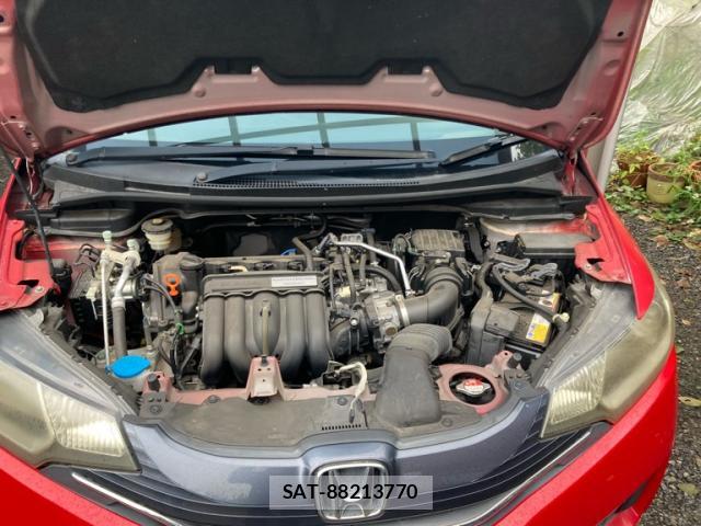 Honda FIT 2013-10 8813498-15