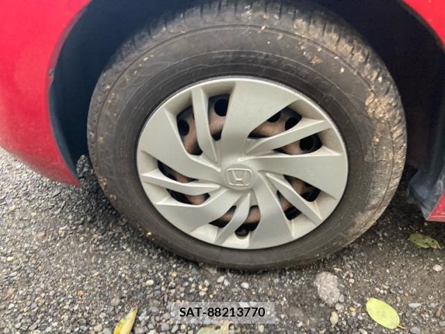 Honda FIT 2013-10 8813498-3