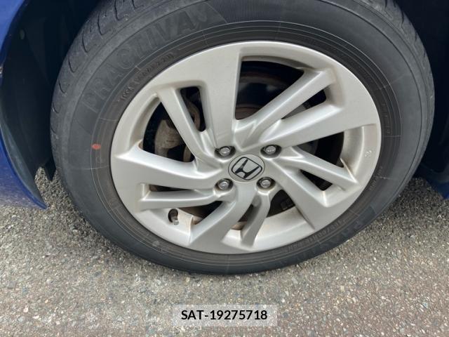 Honda FIT 2015-01 8813516-2