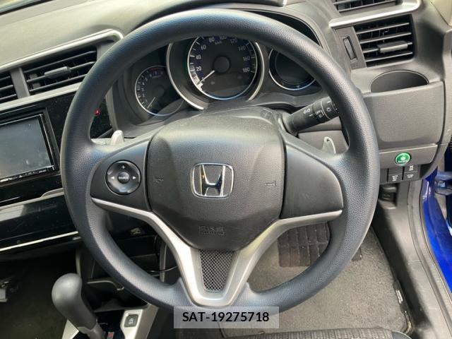 Honda FIT 2015-01 8813516-7