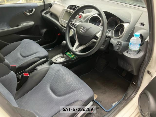 Honda FIT 2007-12 8813620-6