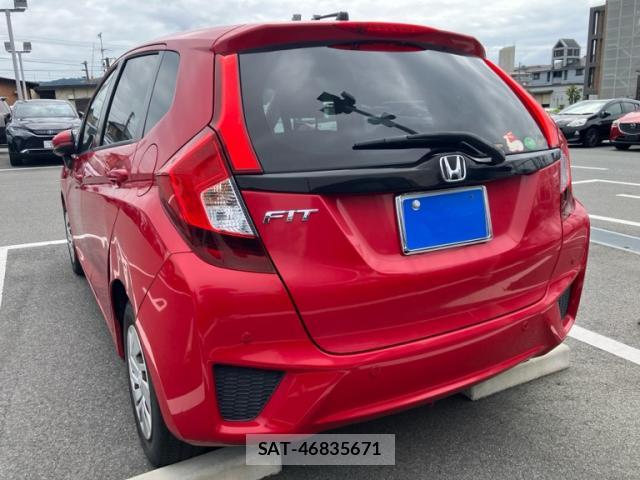 Honda FIT 2013-11 8813844-1