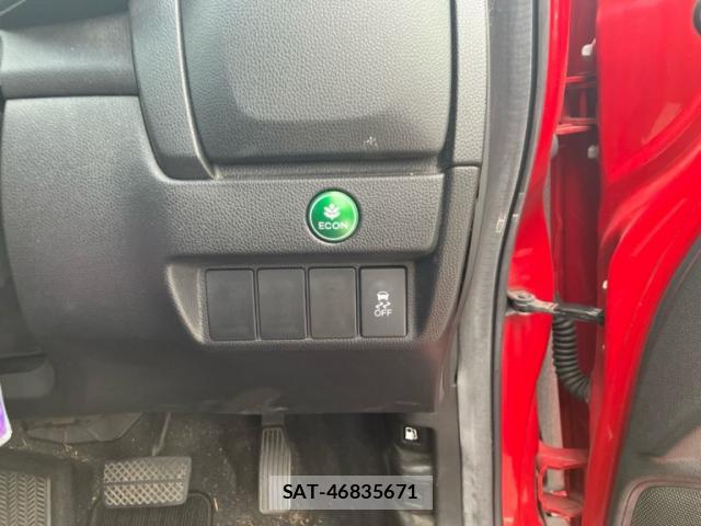 Honda FIT 2013-11 8813844-5