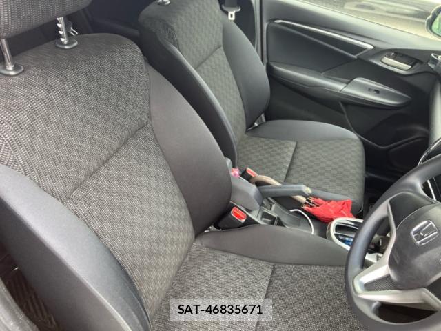 Honda FIT 2013-11 8813844-7
