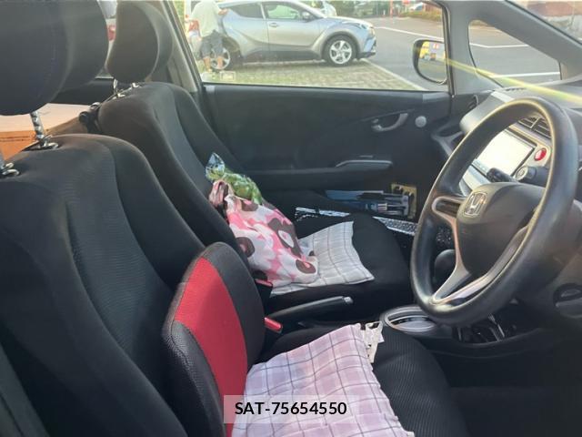 Honda FIT 2011-09 8813903-4