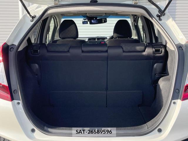 Honda FIT 2014-11 8814787-10