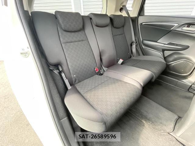 Honda FIT 2014-11 8814787-9