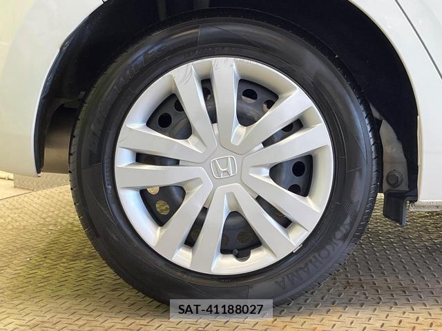 Honda FIT 2023-07 8815082-12