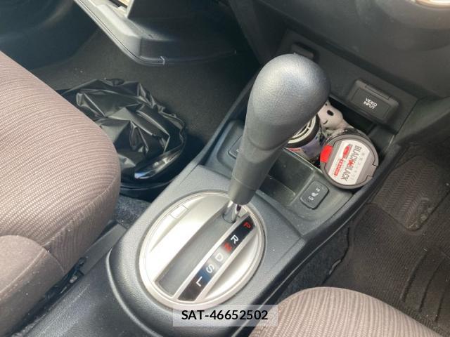 Honda FIT 2010-12 8815220-17