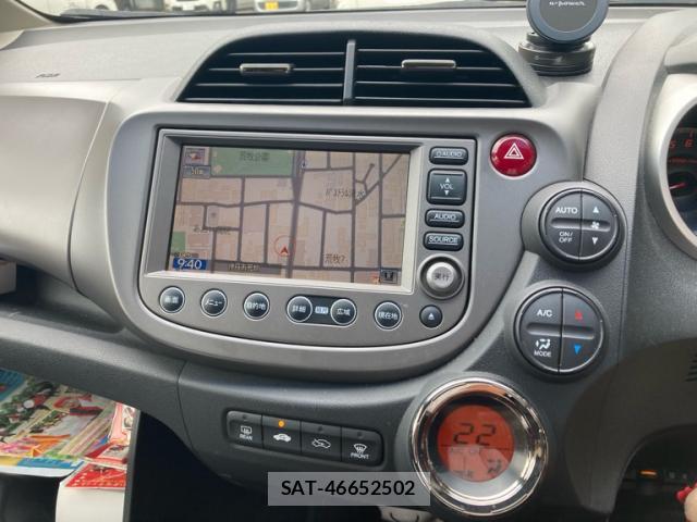 Honda FIT 2010-12 8815220-19