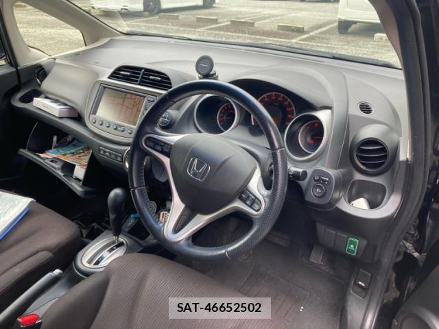 Honda FIT 2010-12 8815220-5