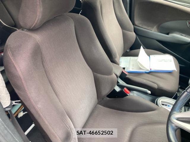 Honda FIT 2010-12 8815220-6