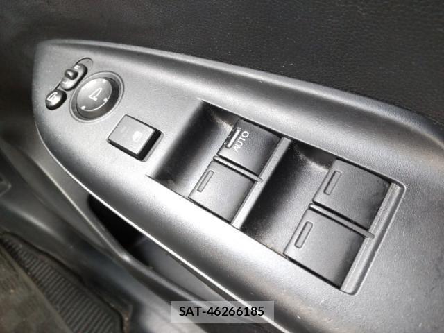 Honda FIT 2018-09 8815307-13
