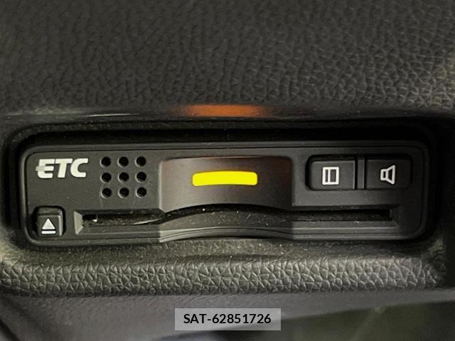 Honda FIT 2013-12 8815931-6