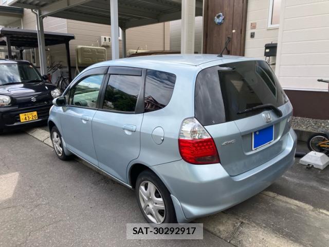 Honda FIT 2006-03 8816292-13