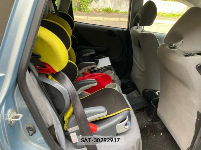 Honda FIT 2006-03 8816292-9