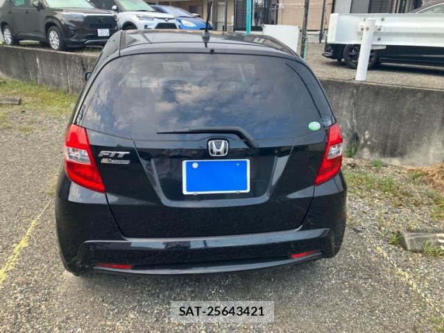 Honda FIT 2012-03 8816326-5
