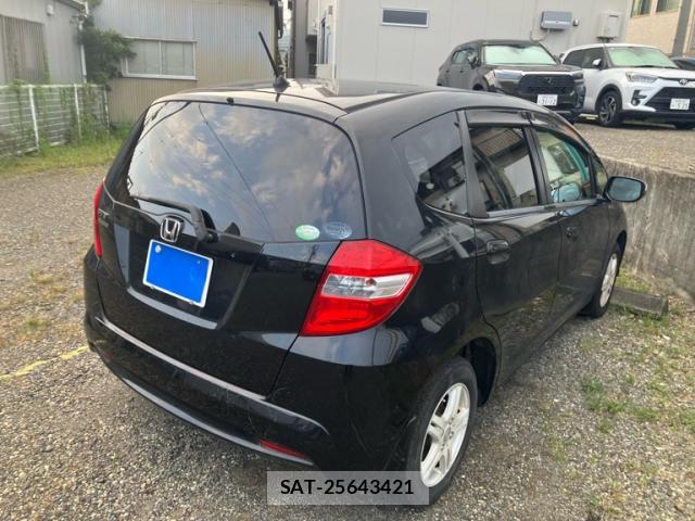 Honda FIT 2012-03 8816326-7
