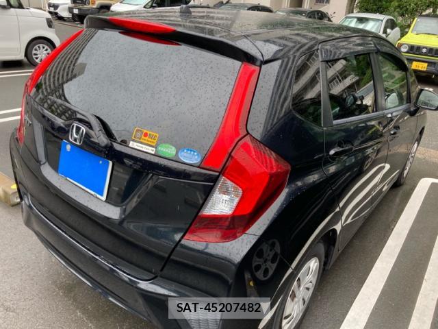Honda FIT 2016-03 8816381-2