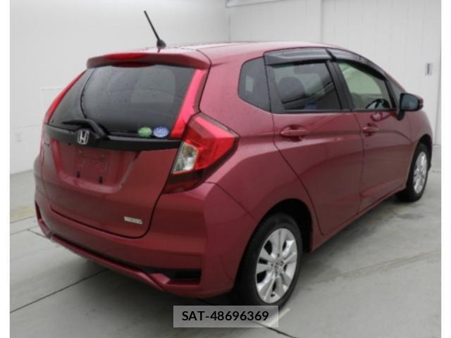 Honda FIT 2017-08 8816704-1