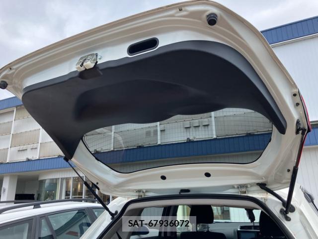 Honda FIT 2015-09 8817444-11