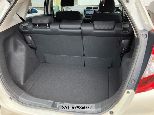Honda FIT 2015-09 8817444-14