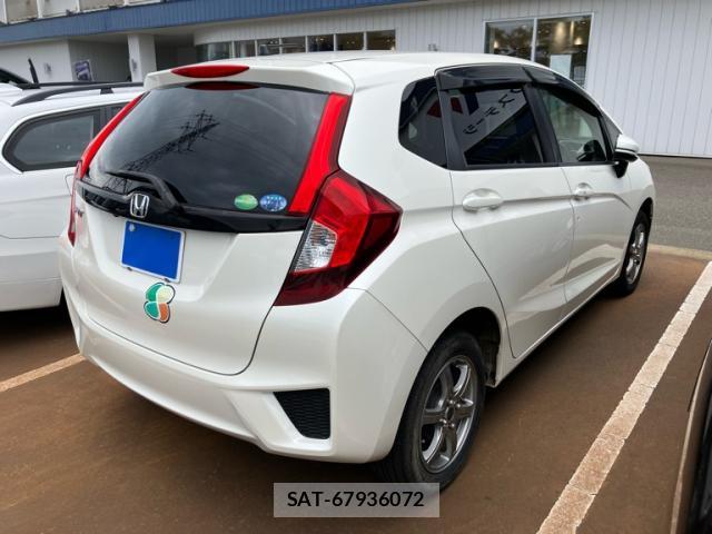 Honda FIT 2015-09 8817444-5