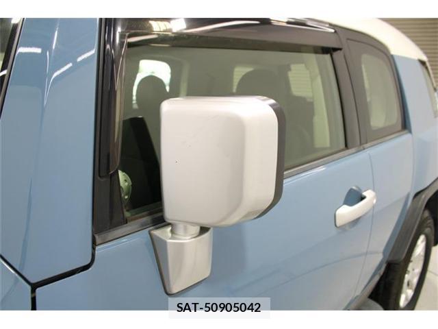 Toyota FJ CRUISER 2015-02 8812293-19