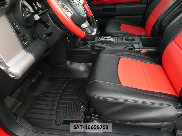 Toyota FJ CRUISER 2012-12 8812909-19