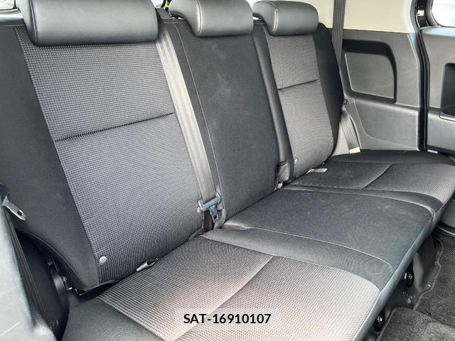 Toyota FJ CRUISER 2011-07 8813234-11