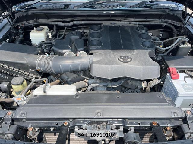 Toyota FJ CRUISER 2011-07 8813234-17